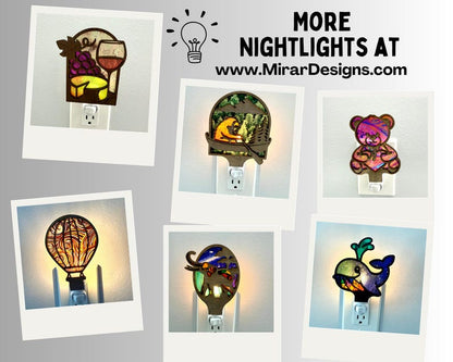 Cats and Books Night Light, Plug in Nightlight Cats,Birthday Gift for Cat Lover, Cat Lover Gift for Girls, Cat Home Decor, Cat Lady Gift
